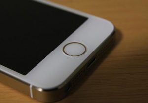 Remplacement du bouton home